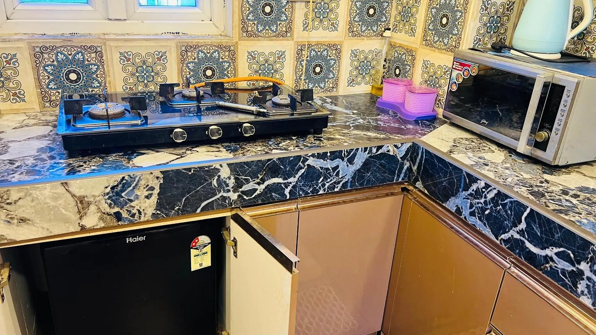 Apartament Ayudh Bhawan Waranasi Indie